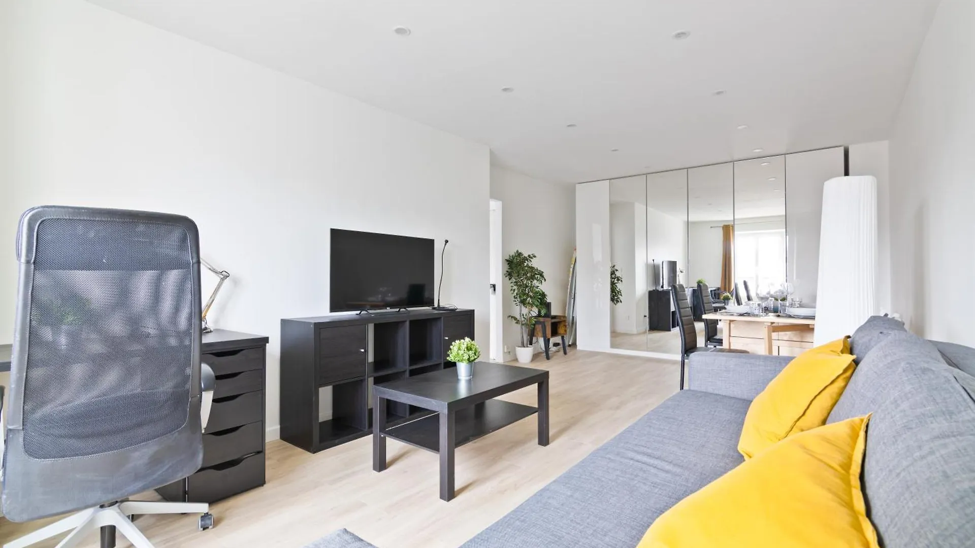1 Bedroom Apartment Quartier Austerlitz Free Netflix París